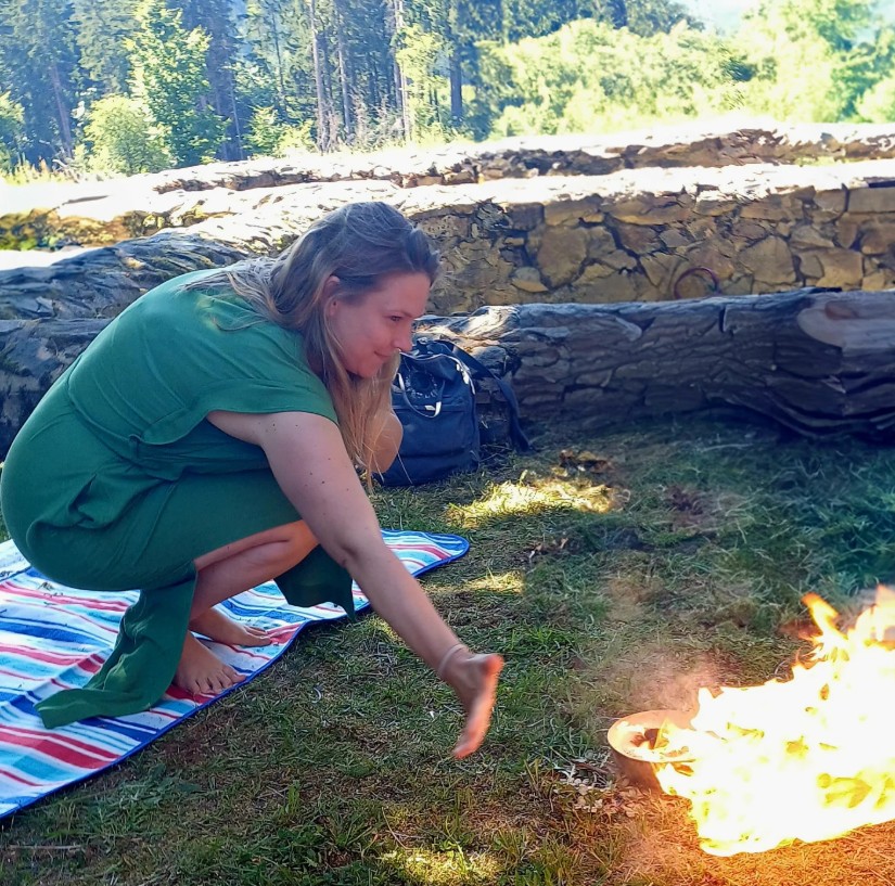 mittsommer ritual kraeuterpaedagogik